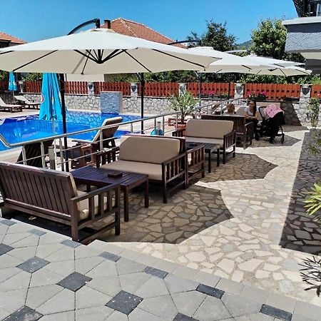 Villa Mimi Peštani 外观 照片