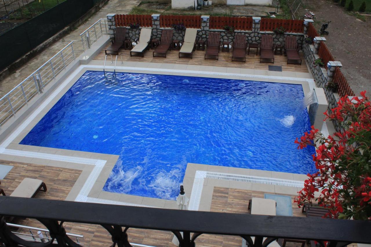Villa Mimi Peštani 外观 照片